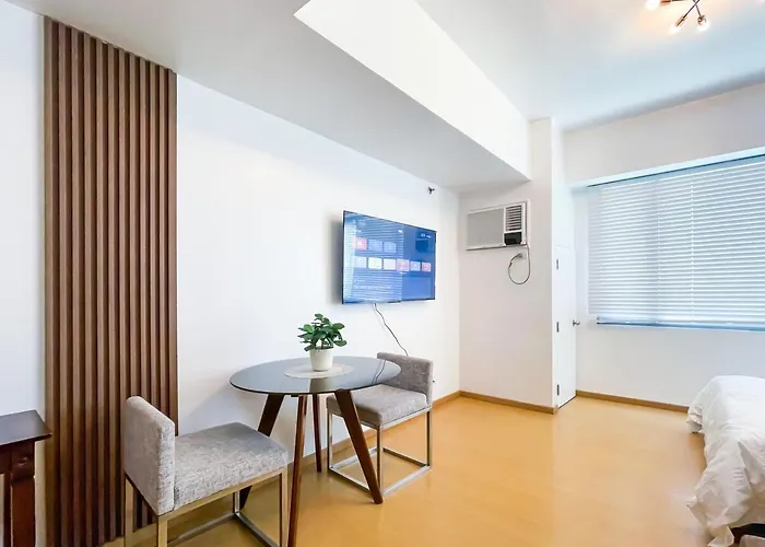 Luxe At Avant At The With 55 Inches Smart Tv Apartahotel 4*
